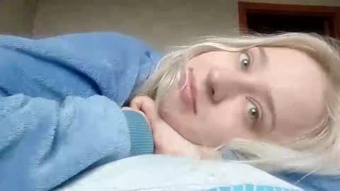Mila 420 online show from 04-14-26, 06:41