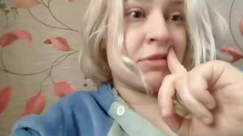 Mila 420 online show from 04-15-26, 08:43