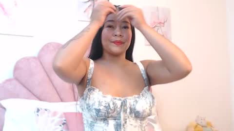 mila_adamss online show from 05-02-26, 10:53