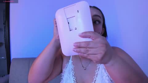 mila  online show from 02-22-26, 04:27