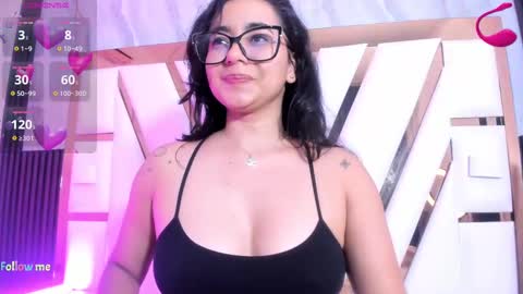 Camila online show from 09-13-25, 07:02