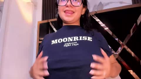 Camila online show from 02-15-26, 05:31