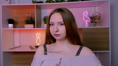 mila_glow online show from 11-11-25, 12:27