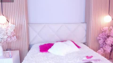 mila_hank online show from 03-13-26, 03:29