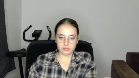mila_keyy online show from 05-30-26, 09:12