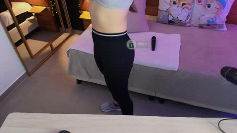 Milena  online show from 09-12-25, 10:59