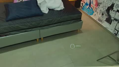 Milena  online show from 11-20-25, 11:10