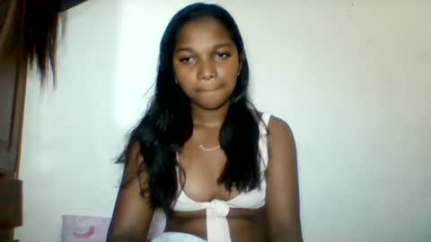 mila_lunah online show from 06-16-26, 03:53