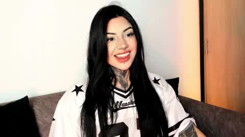 Snapshot of mila_monty__ chatting on 05-05-26, 03:03 online show from 05-05-26, 03:03
