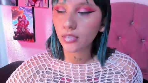 Snapshot of mila_nixon01 chatting on 05-28-26, 05:32 MILA online show from 05-28-26, 05:32