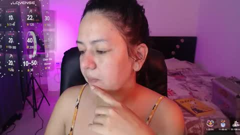 mila_phoenix online show from 10-25-25, 10:01