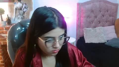 mila_quin online show from 04-04-26, 07:55