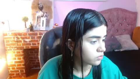 mila_quin online show from 04-05-26, 12:57