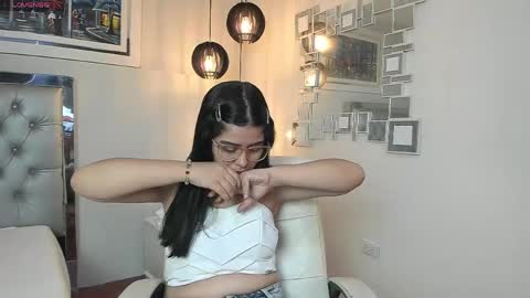 Snapshot of mila_quin chatting on 05-31-26, 12:12 mila_quin online show from 05-31-26, 12:12