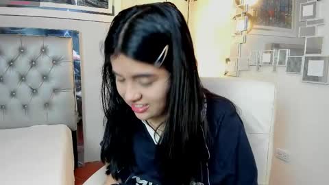 Snapshot of mila_quin chatting on 06-01-26, 07:48 mila_quin online show from 06-01-26, 07:48