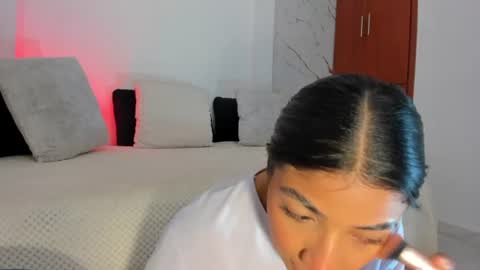 martina online show from 06-17-26, 12:57
