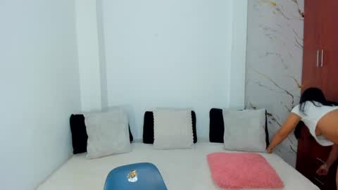 martina online show from 06-21-26, 02:14