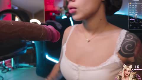 M I L A  online show from 02-18-26, 11:39