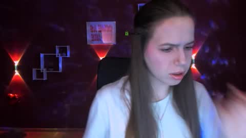 mila_sun__ online show from 02-25-26, 08:35