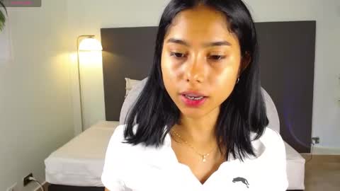 milaa_star online show from 05-08-26, 05:02
