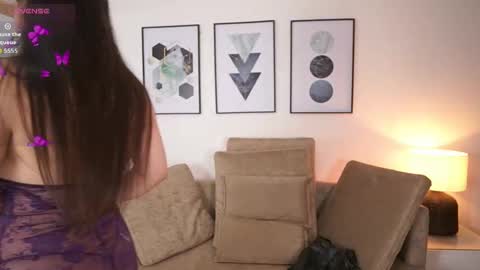 milacrave online show from 09-23-25, 11:57