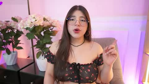 milacrave online show from 04-07-26, 12:27