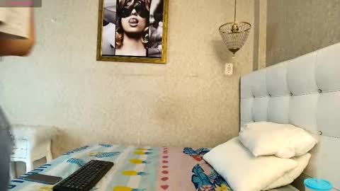 miladiosa online show from 11-28-25, 12:41