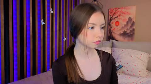 Snapshot of milaice chatting on 06-08-26, 03:12 Mila online show from 06-08-26, 03:12