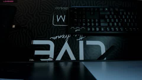 Snapshot of milalawrence_ chatting on 02-11-26, 11:26 Mila online show from 02-11-26, 11:26