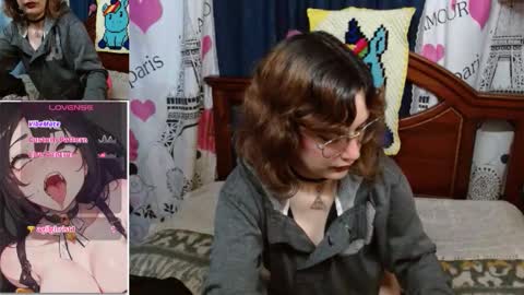 Mila-Lunala online show from 11-07-25, 09:59