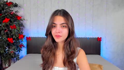 Milana online show from 01-12-25, 01:48
