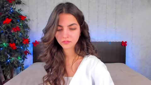 Milana online show from 01-19-25, 11:23