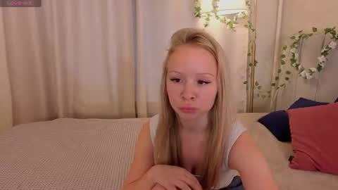 Milana online show from 07-28-26, 12:48