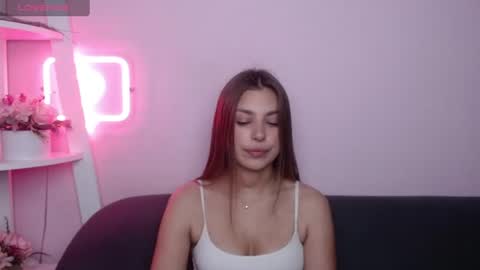 milanaangelas online show from 07-13-26, 04:48