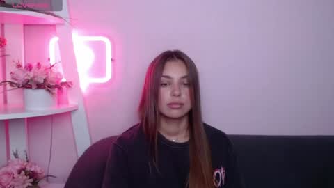 milanaangelas online show from 07-21-26, 07:49