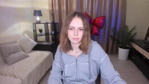 Snapshot of milanabells chatting on 06-03-26, 02:55 MilanaBells online show from 06-03-26, 02:55