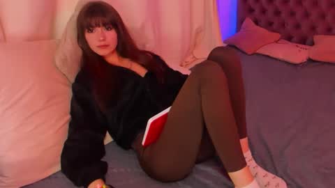 Milana online show from 05-15-26, 06:53