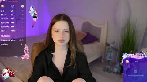 milanamoons online show from 01-13-26, 09:36