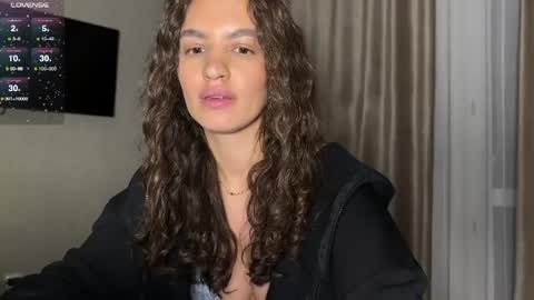 milanasugar online show from 04-16-26, 09:39