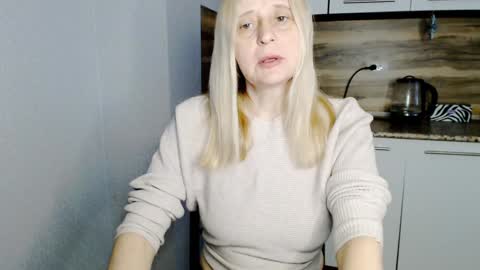 Milena online show from 01-17-25, 07:41