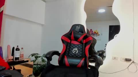 milanx2 online show from 01-18-25, 10:17