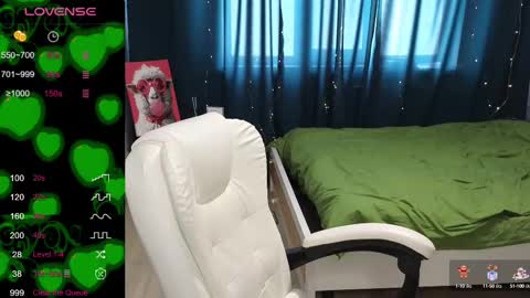 Mila online show from 02-20-25, 10:16