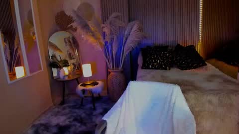 Snapshot of milaniminxx chatting on 01-31-26, 07:23 aya online show from 01-31-26, 07:23