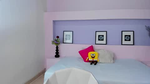 Mila Rose online show from 12-03-24, 12:38