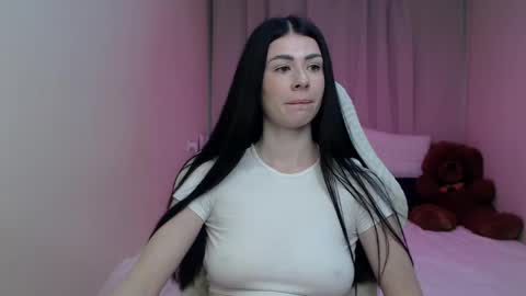 milasecretsss online show from 04-18-26, 07:01