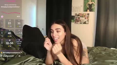 Mila online show from 03-11-26, 01:44