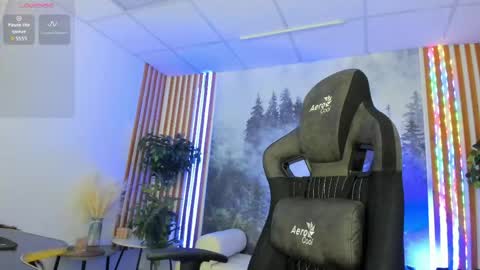 milastoyne online show from 05-24-26, 08:41