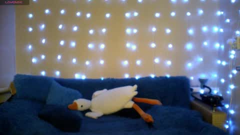 Snapshot of milaxcute chatting on 02-19-25, 11:49 Milaxcute online show from 02-19-25, 11:49