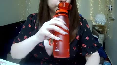 Milaxcute online show from 06-11-26, 09:18