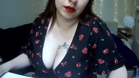 Milaxcute online show from 06-21-26, 07:27